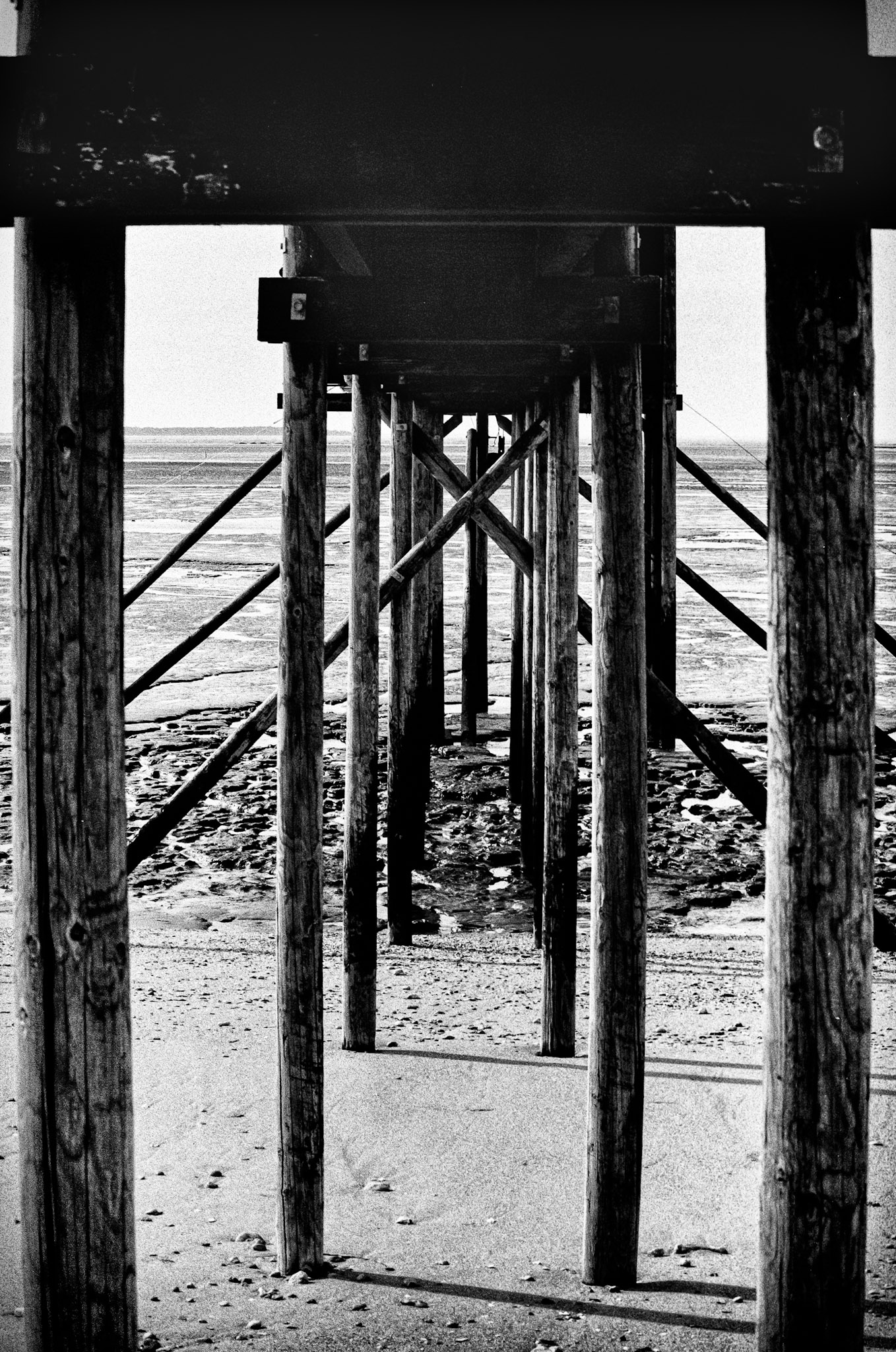 Minolta 7000 | Baie d’Yves - L’équilibre des poteaux